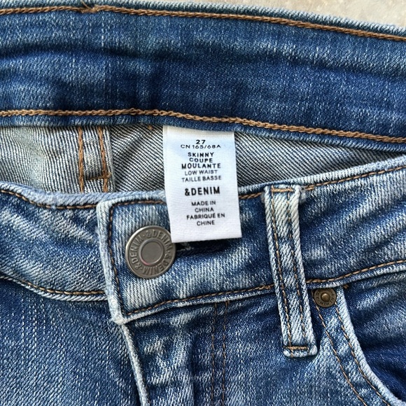 H&M Women’s Skinny Jeans - Size 27 - Picture 5 of 7